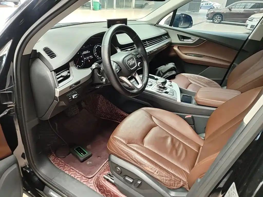 Audi Q7 — миниатюра 15