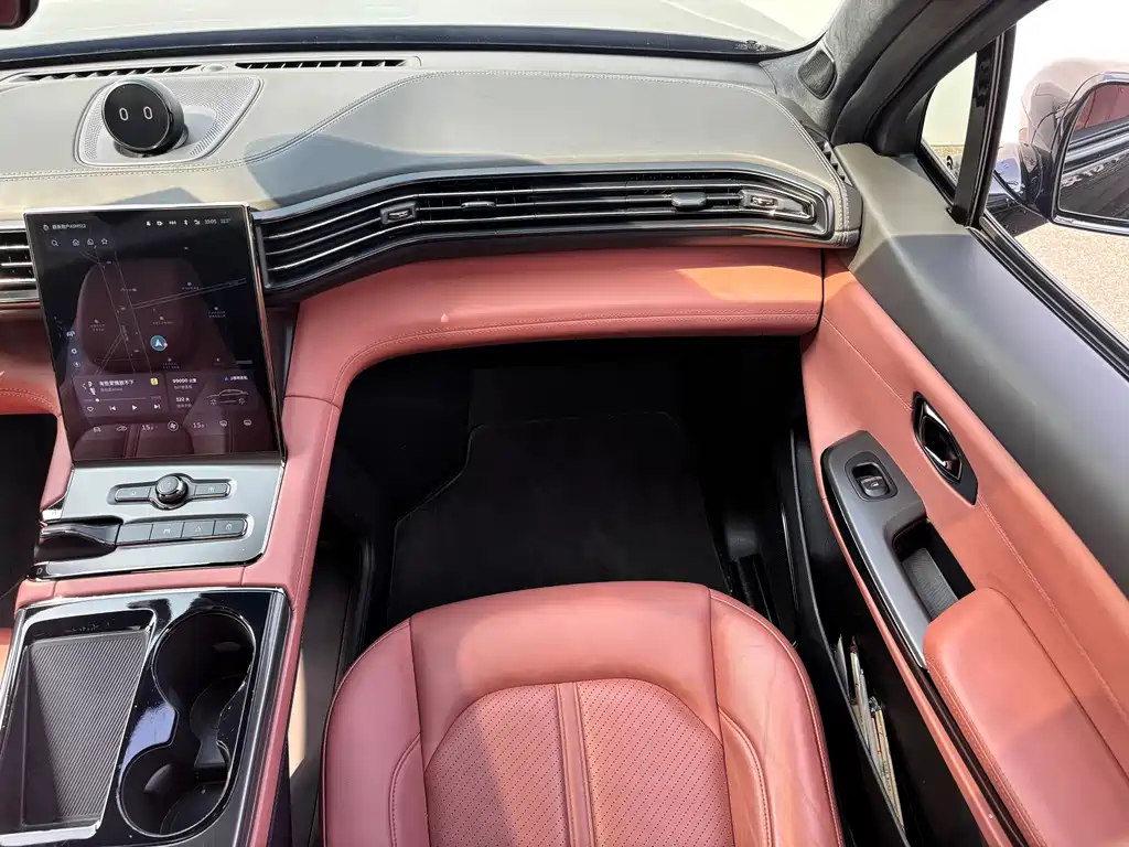 NIO EC6 — миниатюра 17