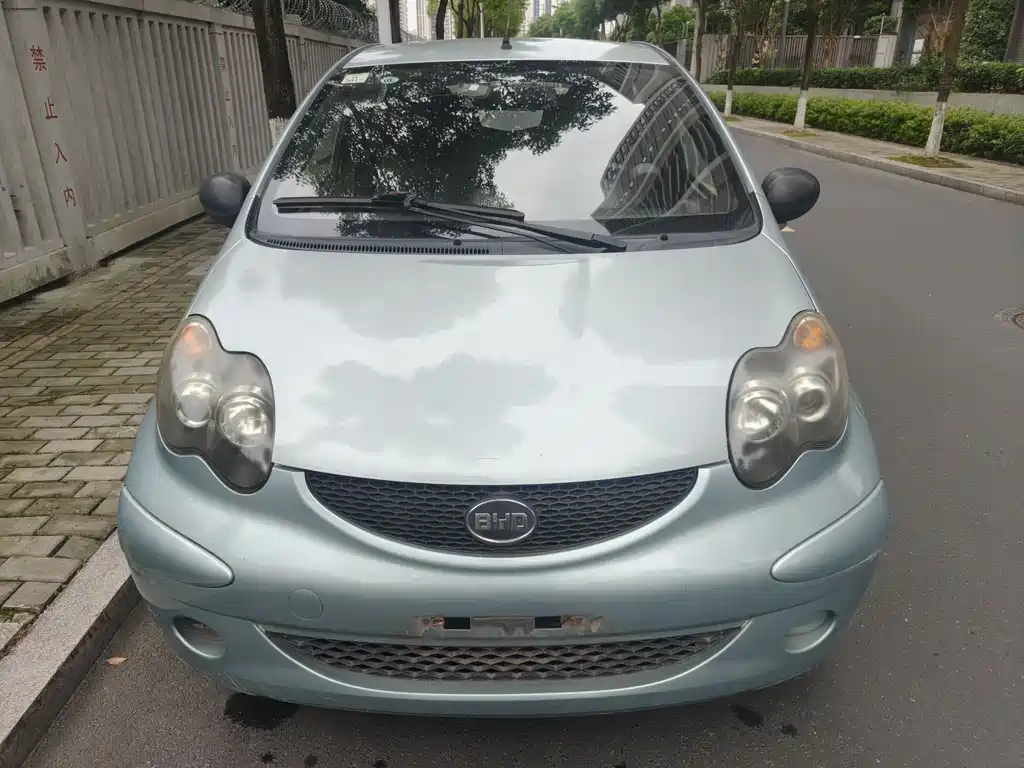 BYD F0 2013 1.0L AMT