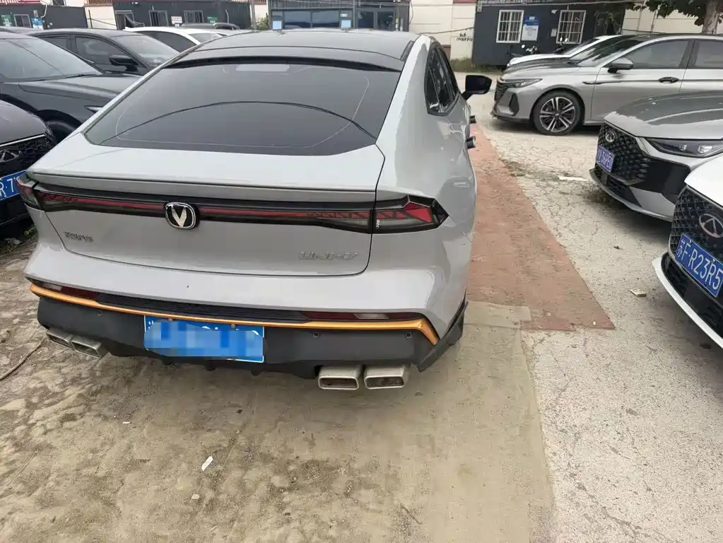 Changan UNI-V — миниатюра 9