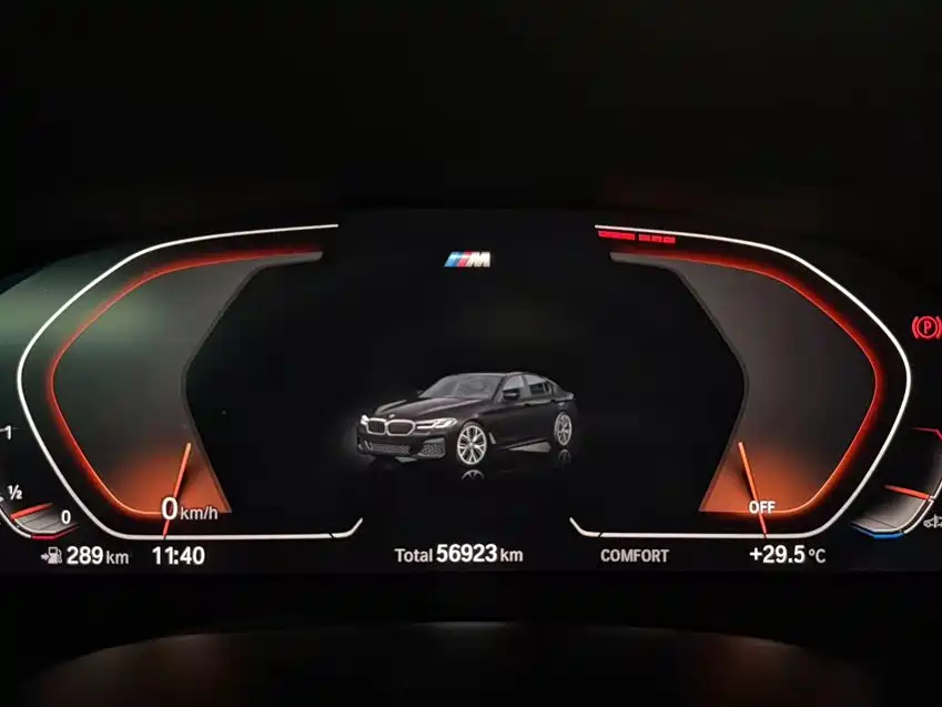 BMW 5 Series — миниатюра 12