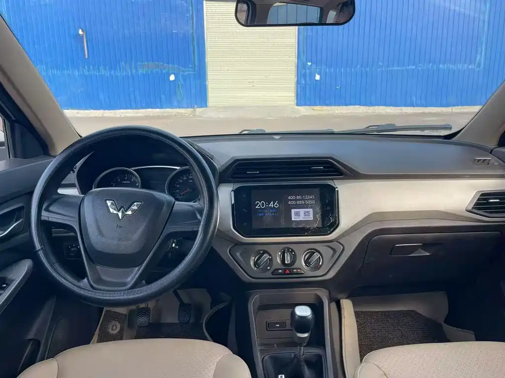 Wuling Hongguang — миниатюра 8