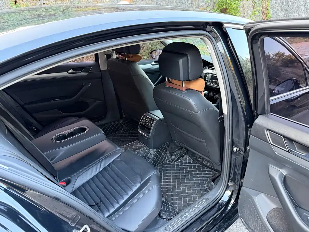 Volkswagen Magotan — миниатюра 6