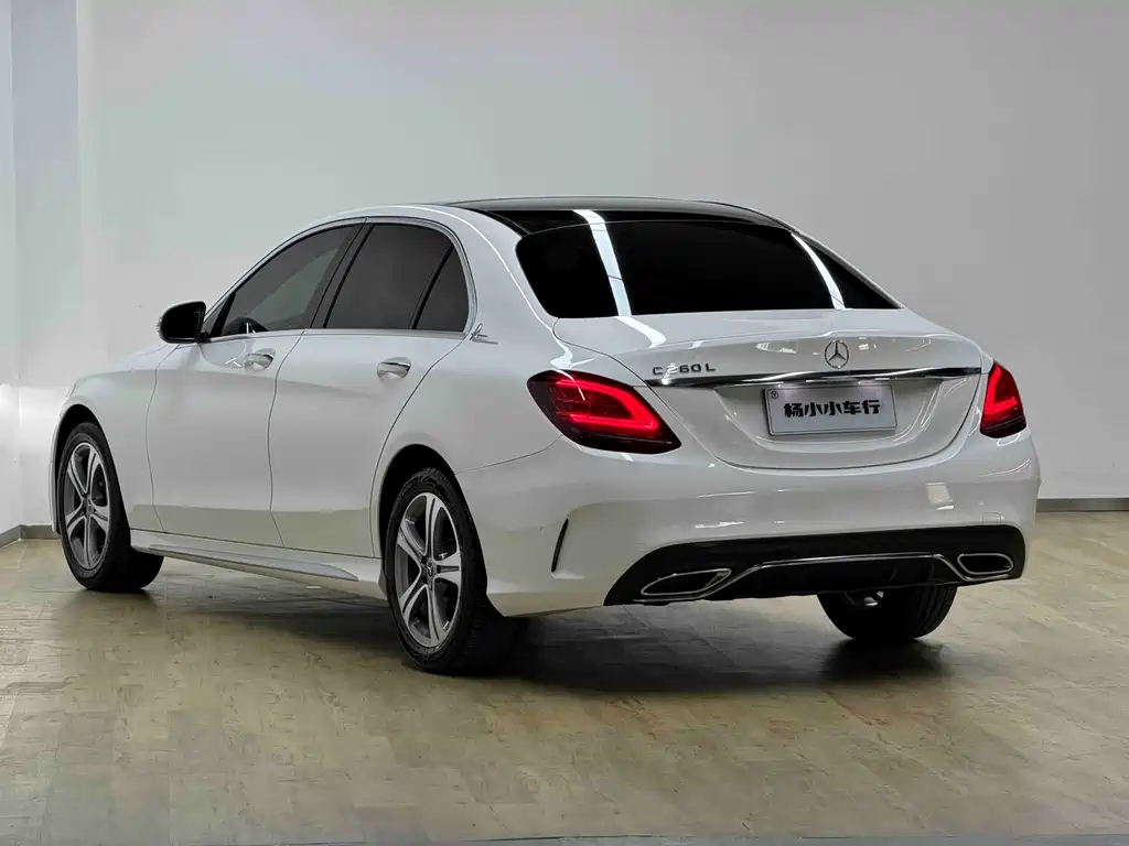 Mercedes-Benz C-Class — миниатюра 29