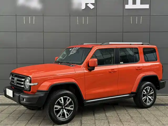 2023 TANK 300