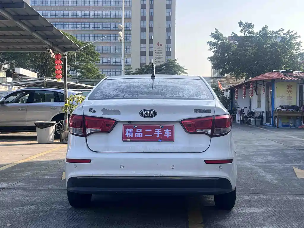 Kia K2 — миниатюра 5