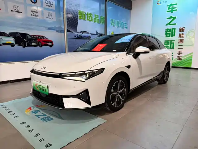 XPeng P5
