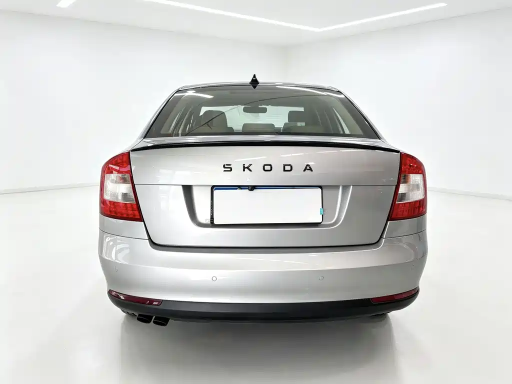 Skoda Octavia — миниатюра 11