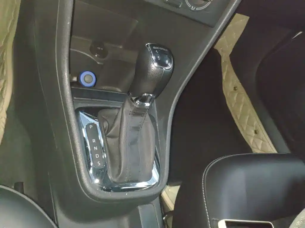 Skoda Rapid — миниатюра 14