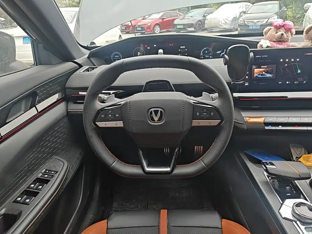 Changan UNI-V — миниатюра 11