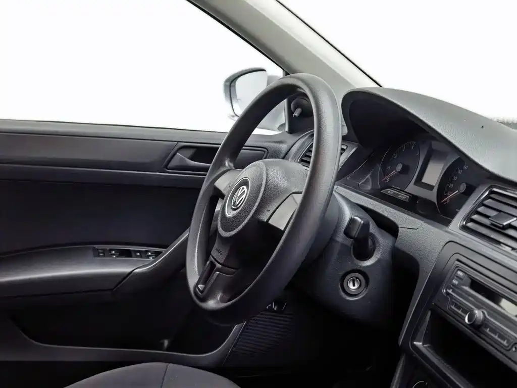 Volkswagen Santana — миниатюра 22