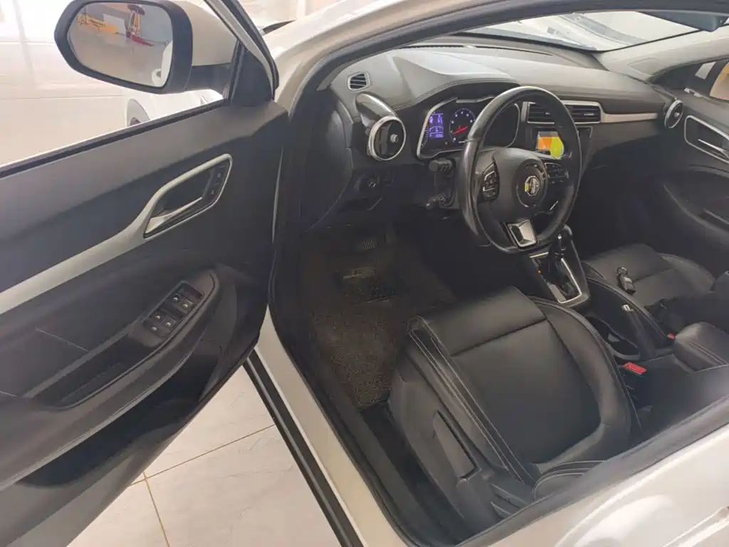 MG ZS — миниатюра 16