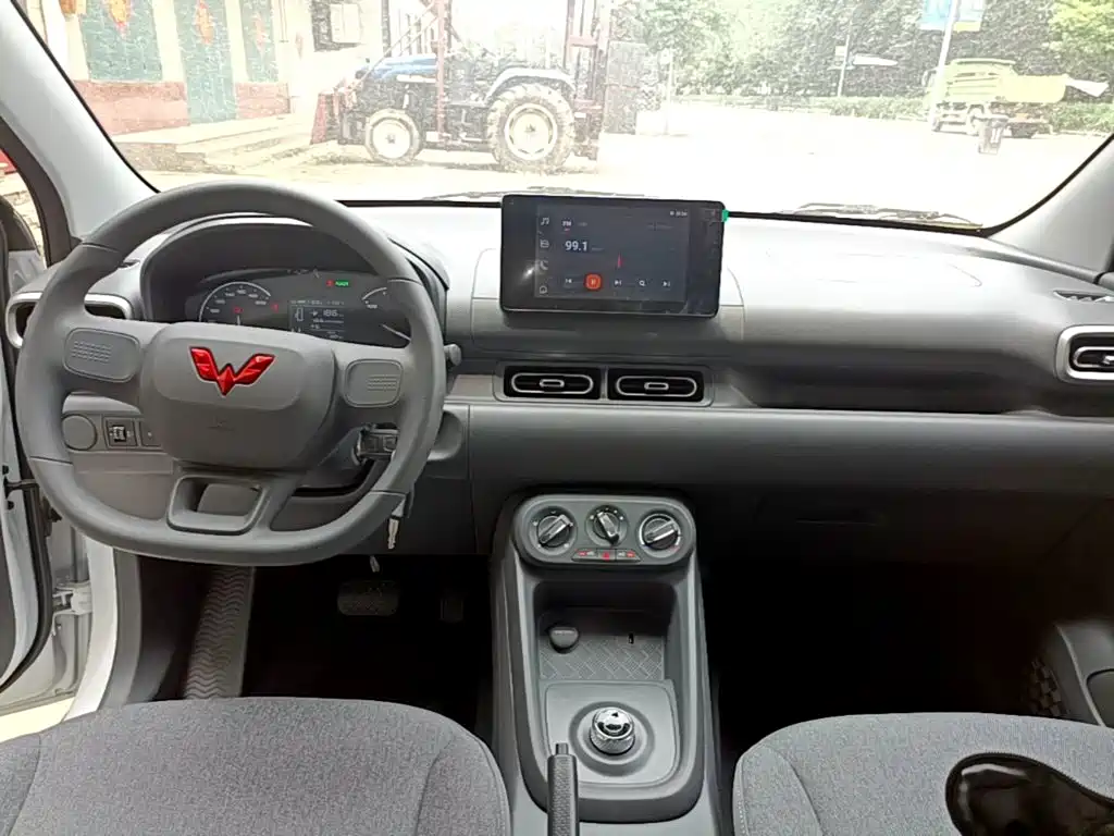 Wuling Hongguang EV 2024 Electric 300KM