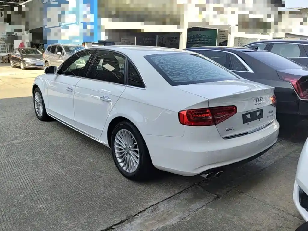 Audi A4L — миниатюра 5