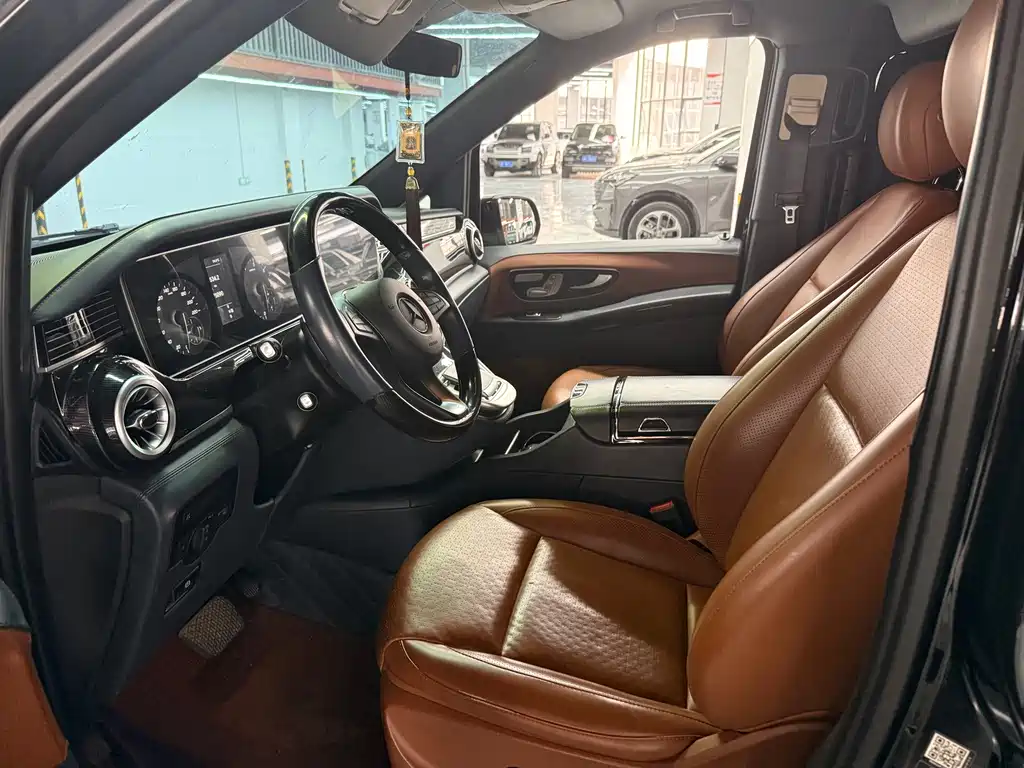 Mercedes-Benz Vito — миниатюра 4