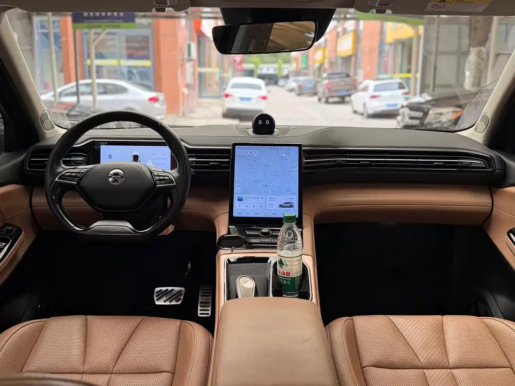 NIO ES8 — миниатюра 13