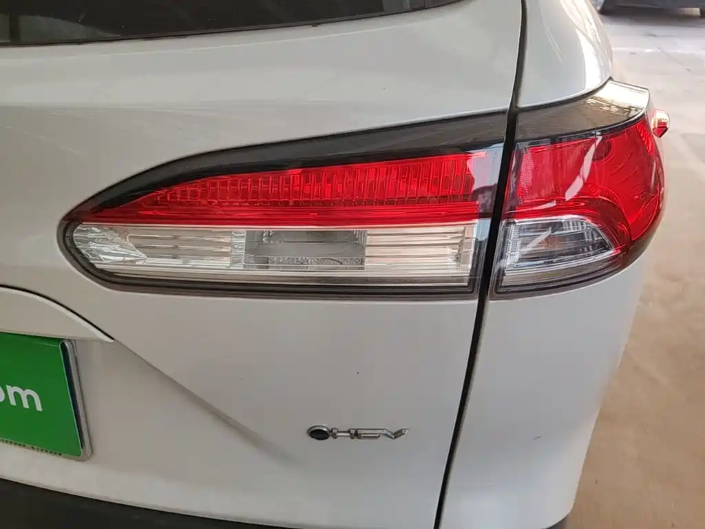Toyota Corolla Cross — миниатюра 8