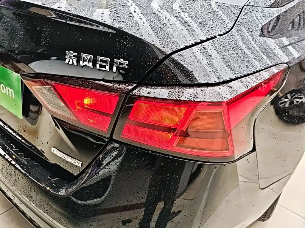 Nissan Teana — миниатюра 8