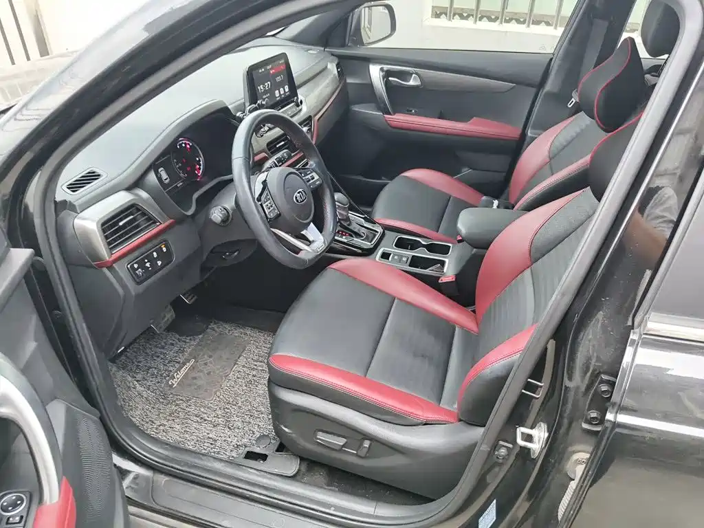 Kia Sportage — миниатюра 12