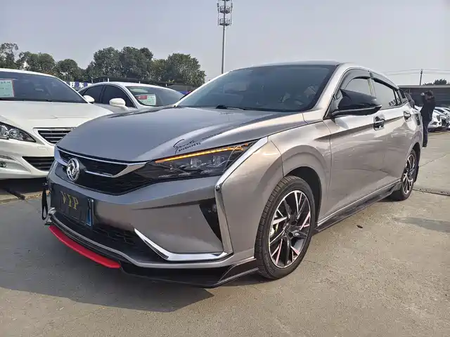 DONGFENG YI HYUN 2020