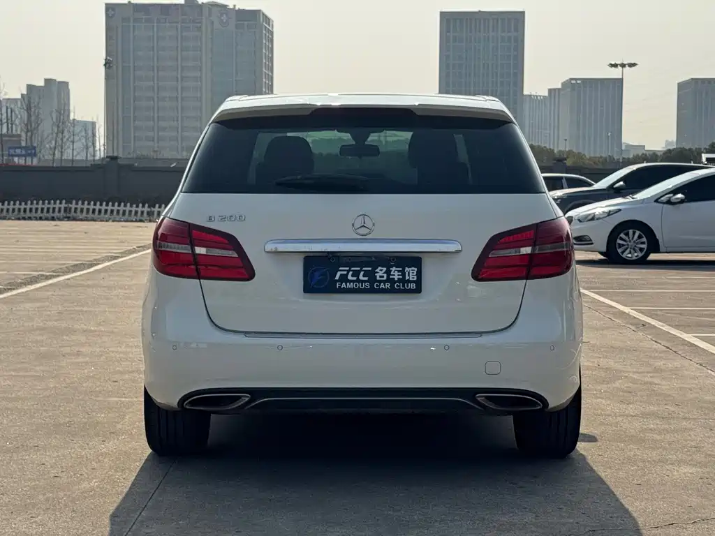 Mercedes-Benz B-Class — миниатюра 6