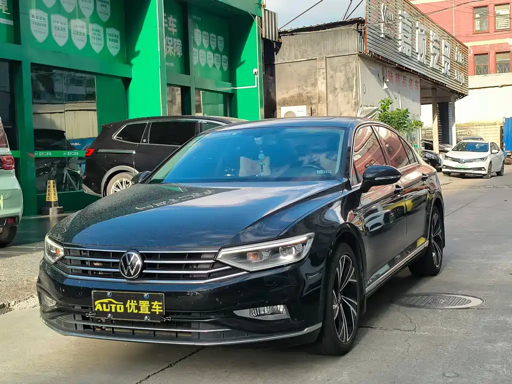 Volkswagen Magotan