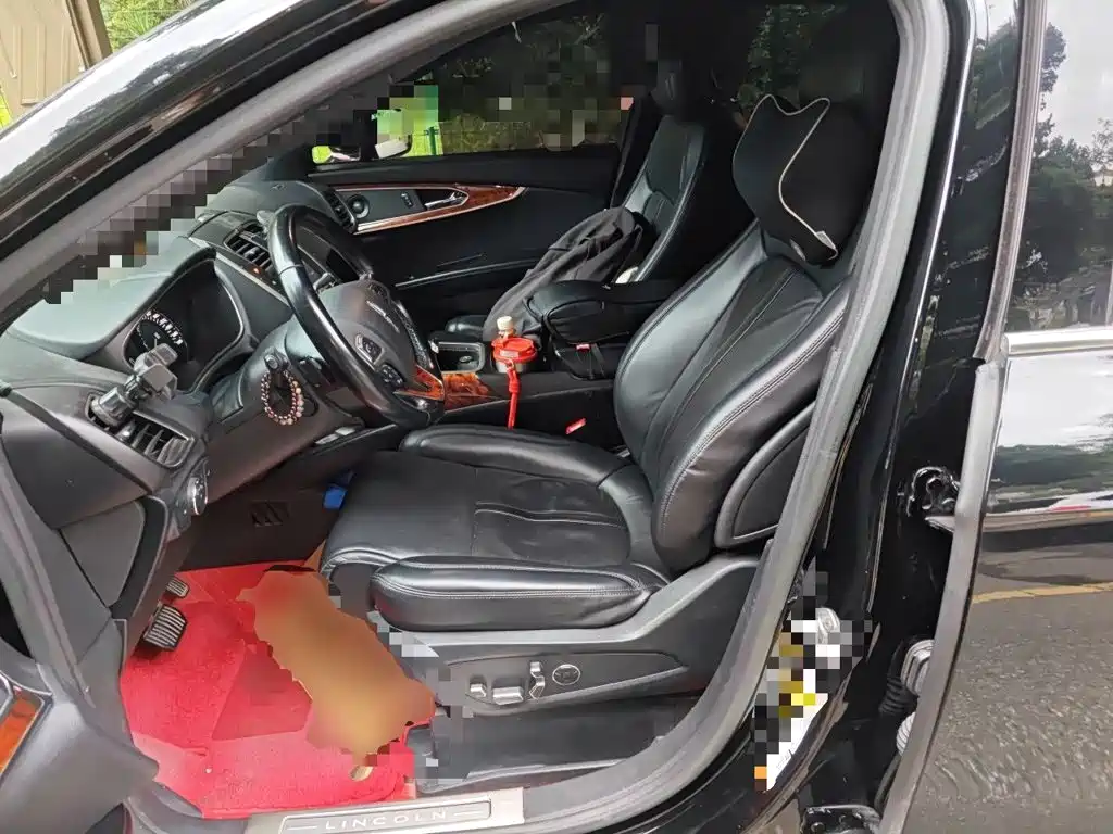 Lincoln MKX — миниатюра 11
