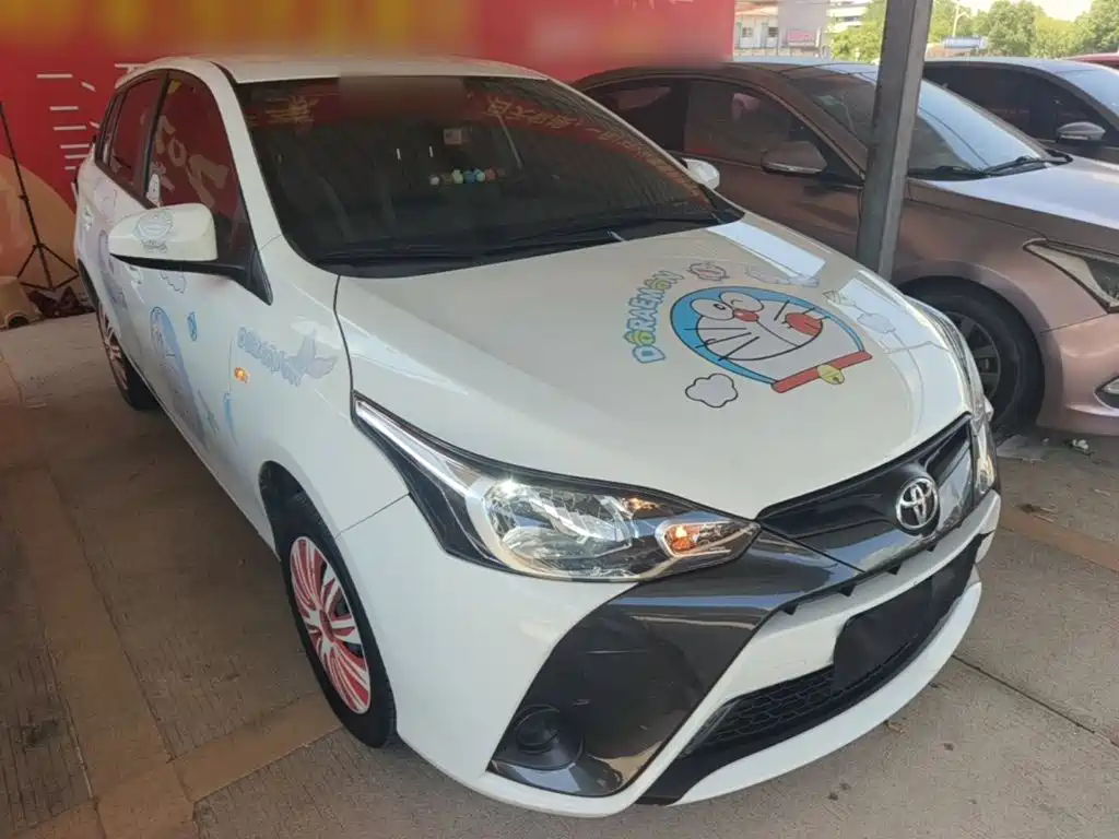 Toyota Yaris L — миниатюра 4