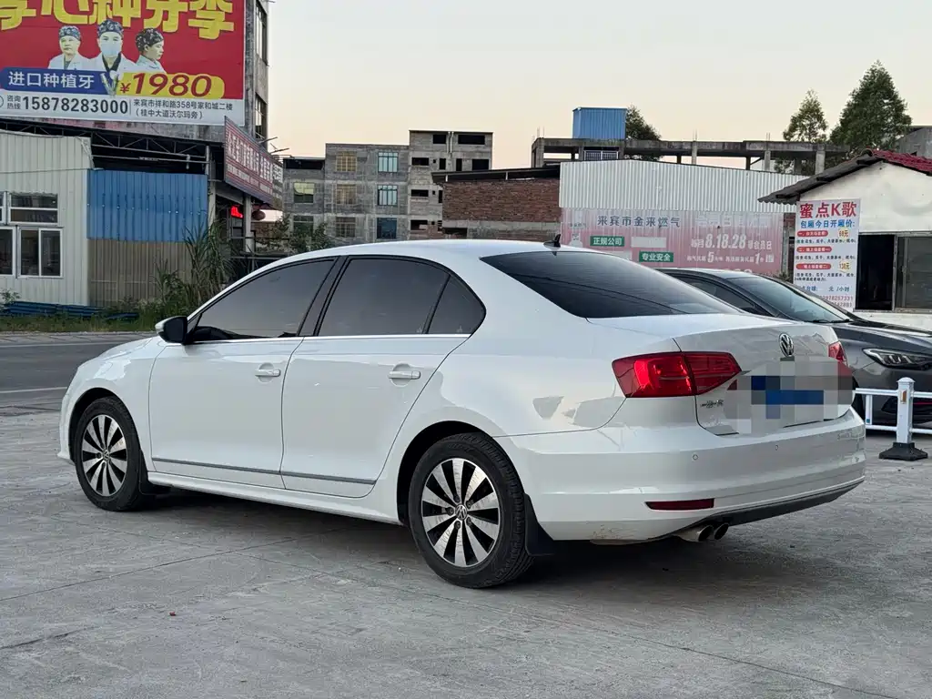 Volkswagen Sagitar — миниатюра 4