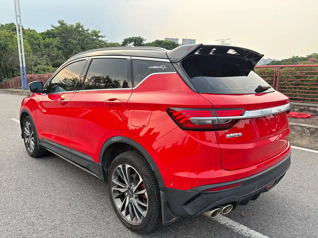 Geely Binyue — миниатюра 5