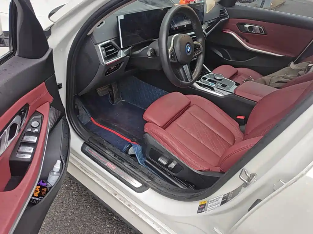 BMW i3 — миниатюра 21