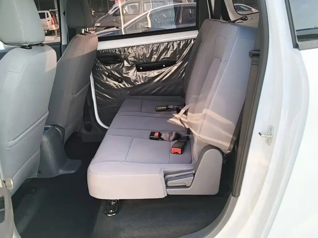Wuling Hongguang EV — миниатюра 17