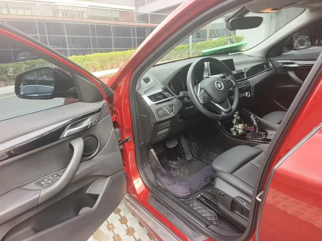 BMW X2 (Import) — миниатюра 17