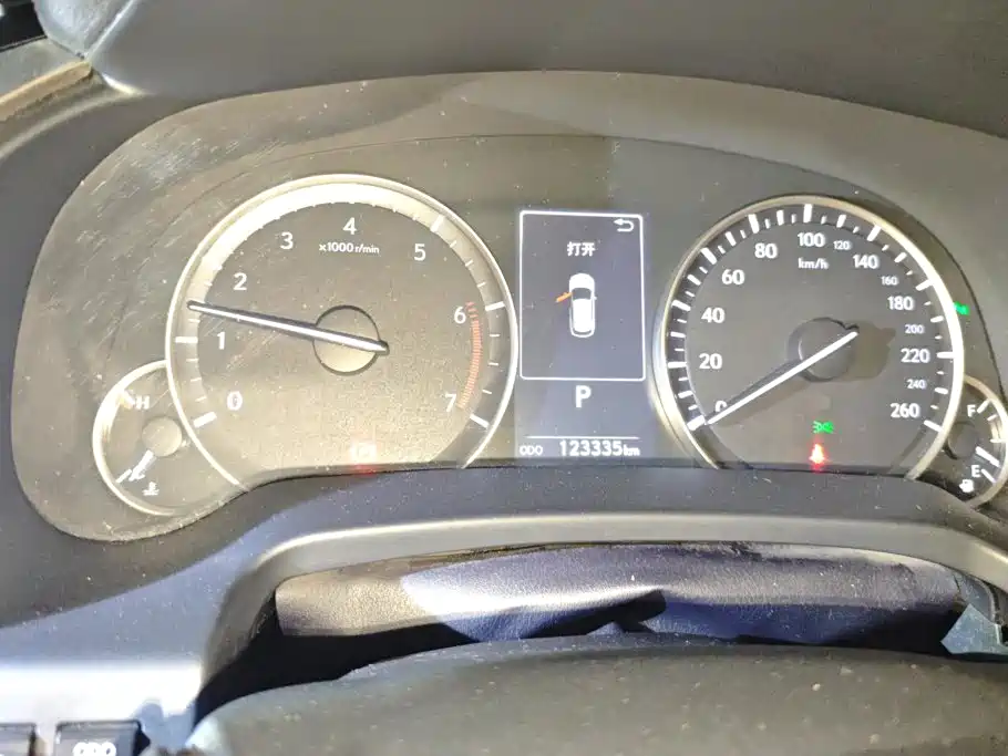 Lexus RX — миниатюра 14