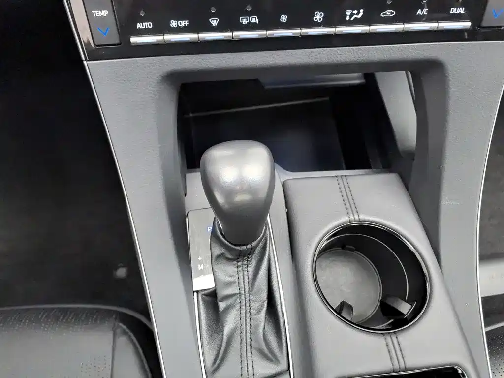 Toyota Avalon — миниатюра 13