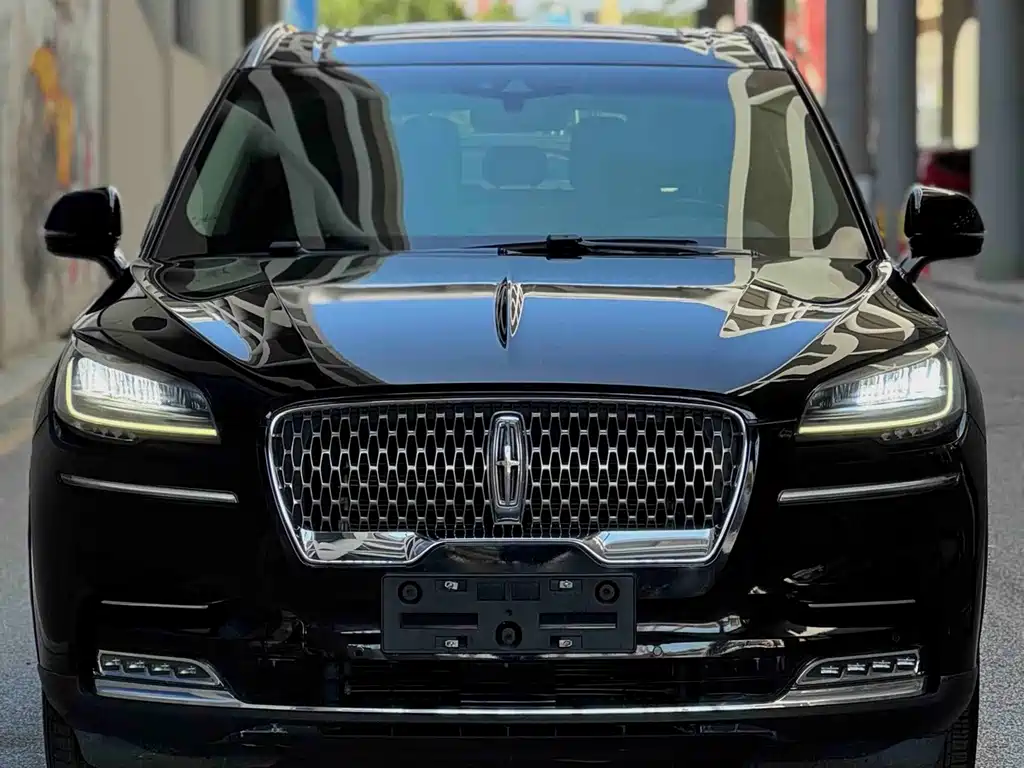 Lincoln Aviator (Import) — миниатюра 2