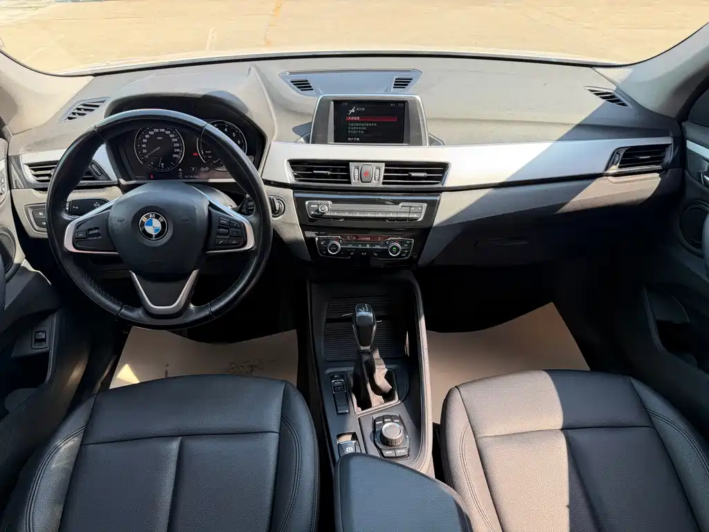BMW X1 — миниатюра 9