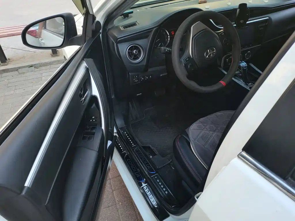 Toyota Corolla — миниатюра 12