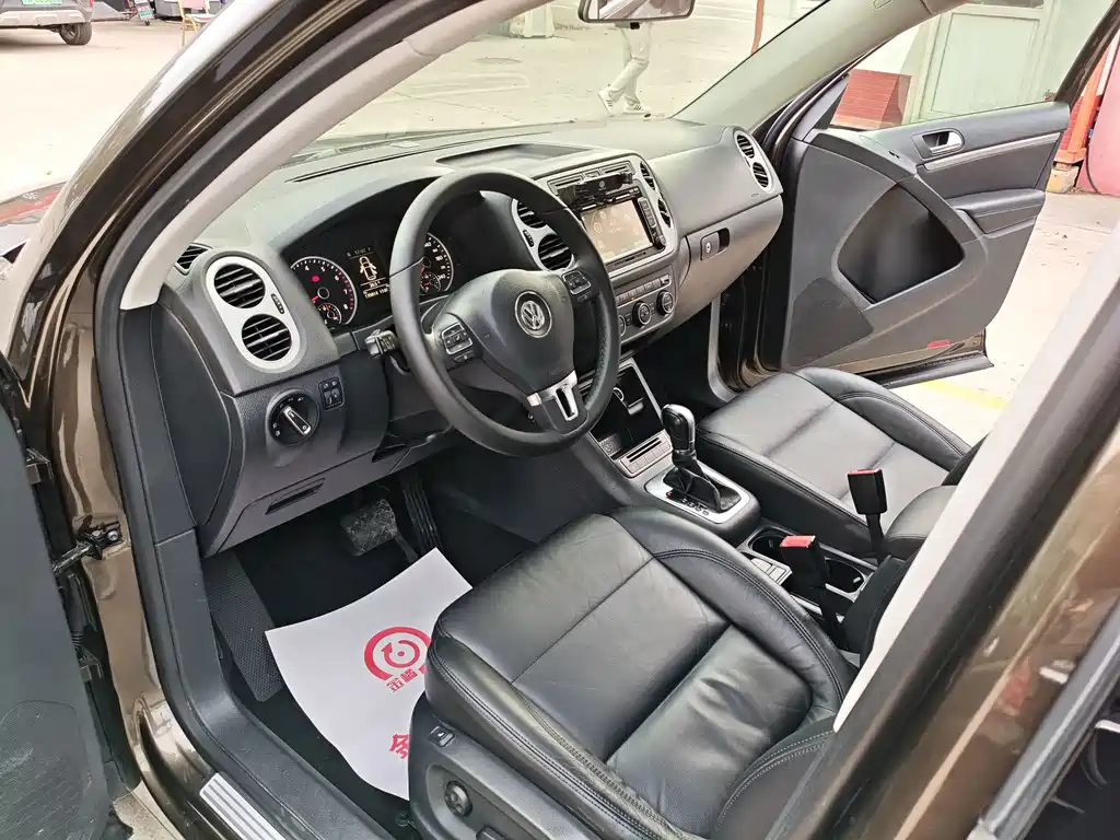 Volkswagen Tiguan — миниатюра 10