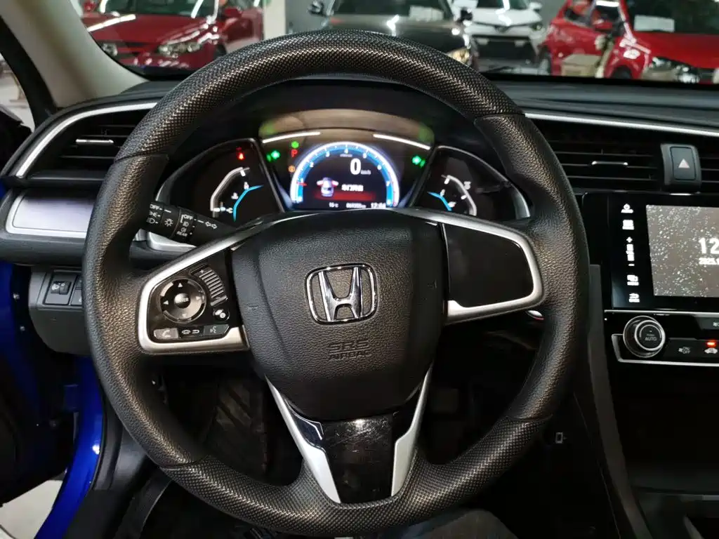 Honda Civic — миниатюра 11