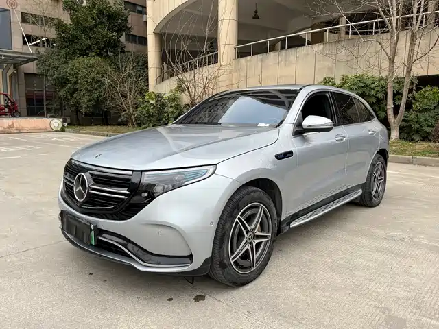 MERCEDES-BENZ EQC 2021