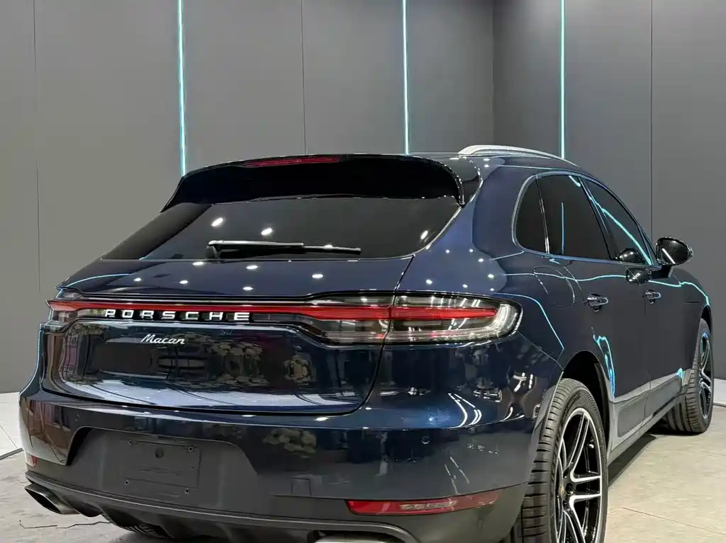 Porsche Macan — миниатюра 6