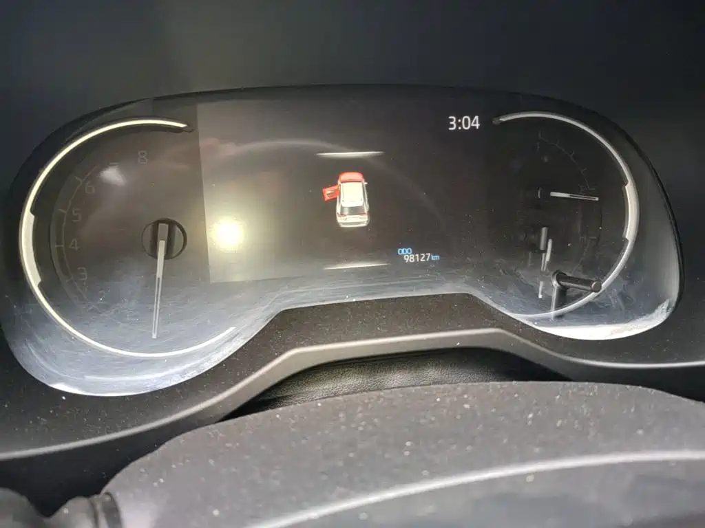 Toyota RAV4 — миниатюра 12
