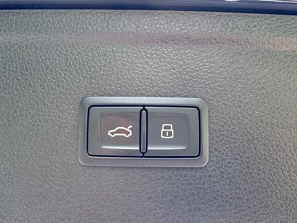 Audi Q5L — миниатюра 26