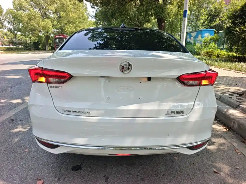 Buick Verano — миниатюра 6