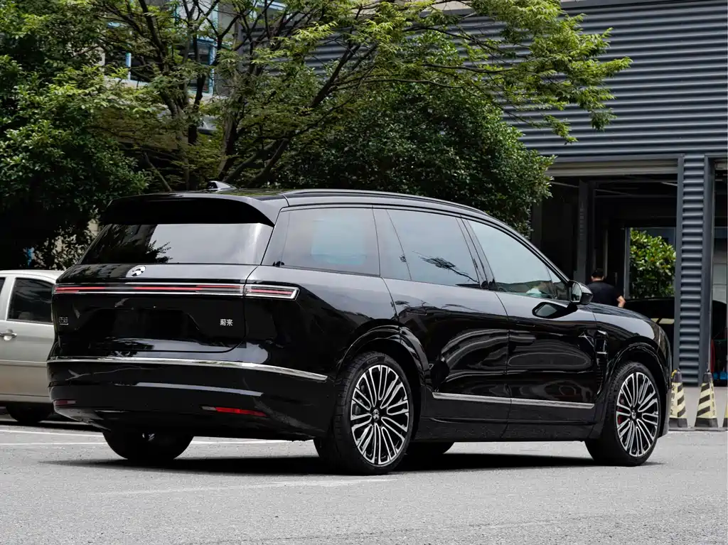 NIO ES8 2026 мест Executive