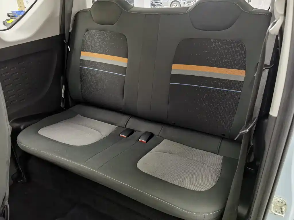 Wuling MINIEV — миниатюра 15