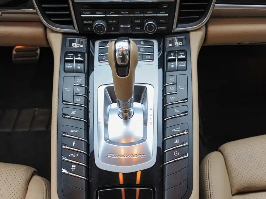 Porsche Panamera — миниатюра 11