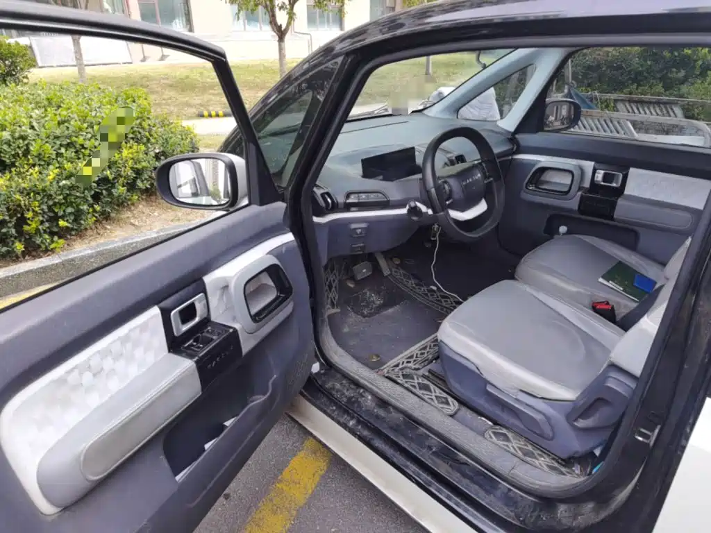 Baojun KiWi EV — миниатюра 12