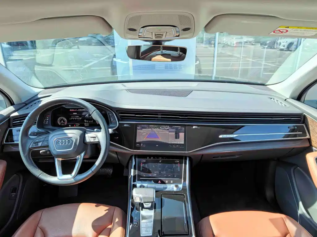 Audi Q7 — миниатюра 3